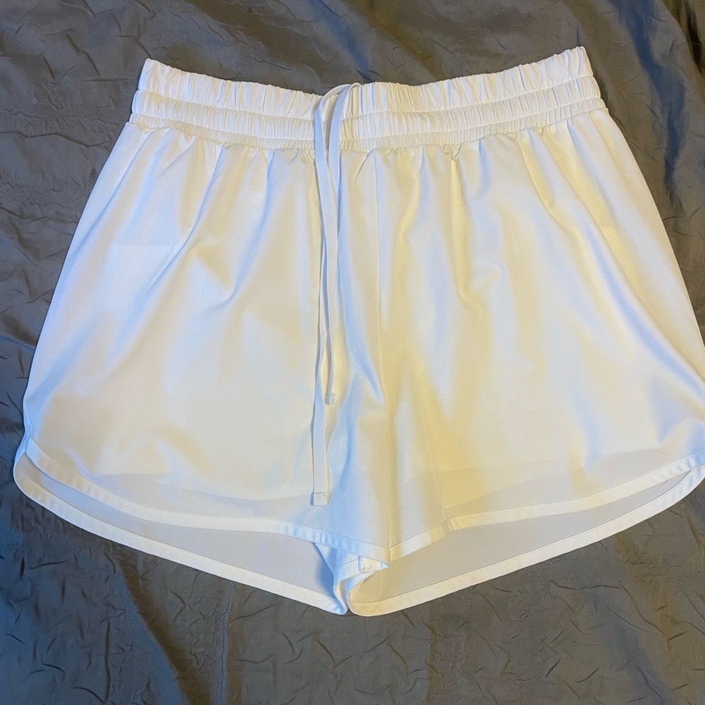 Beyond Yoga White shorts